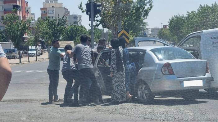 Siverek'te yol verme kavgası: Savaş alanına döndü