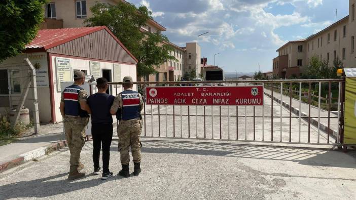 Ağrı'da iki kişi yakalandı