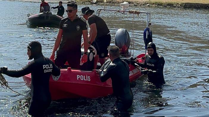 Baraj gölüne giren kişi can verdi