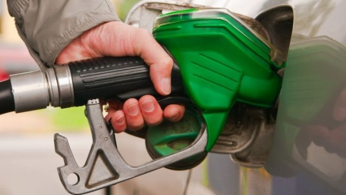 Benzin ve motorine büyük zam!