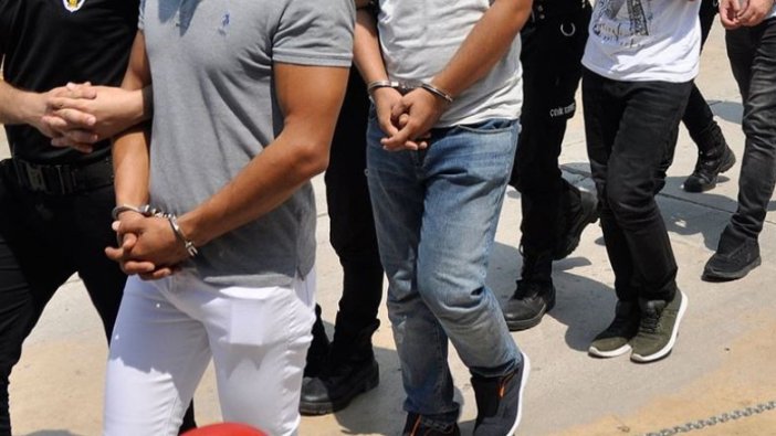 FETÖ soruşturmasında 21 asker hakkında yakalama kararı