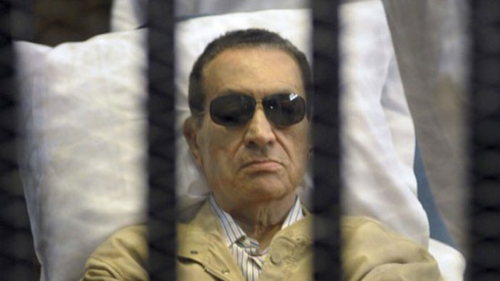 Hüsnü Mübarek evine döndü