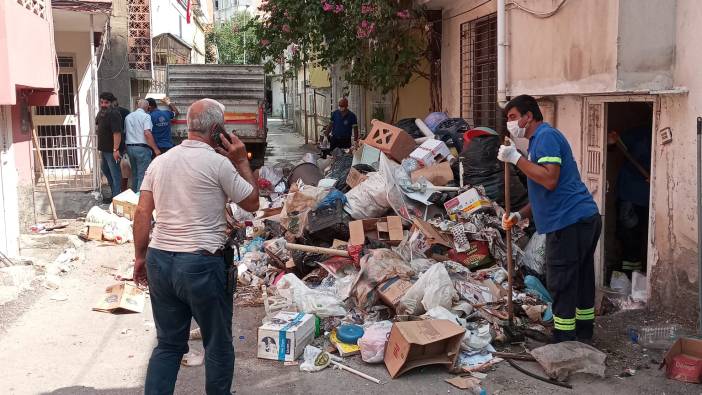 Adana'da çöp ev temizlendi