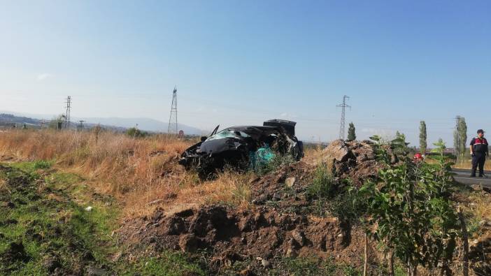 Balıkesir'de feci kaza: 1 ölü, 2 yaralı