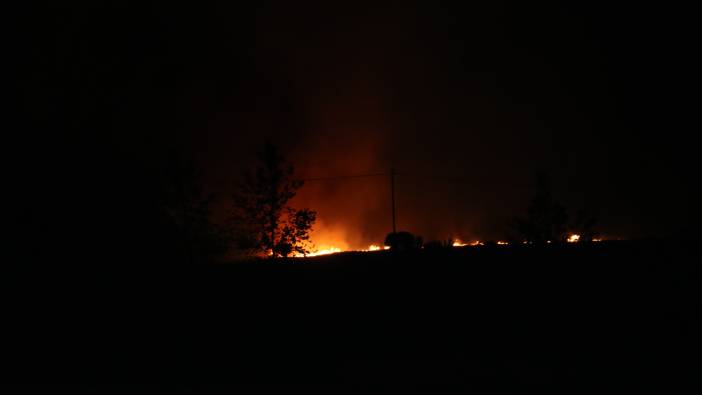 Yozgat'ta korkutan anız yangını