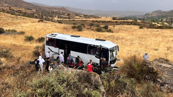 Sivas'ta kaza! 27 kişi yaralandı