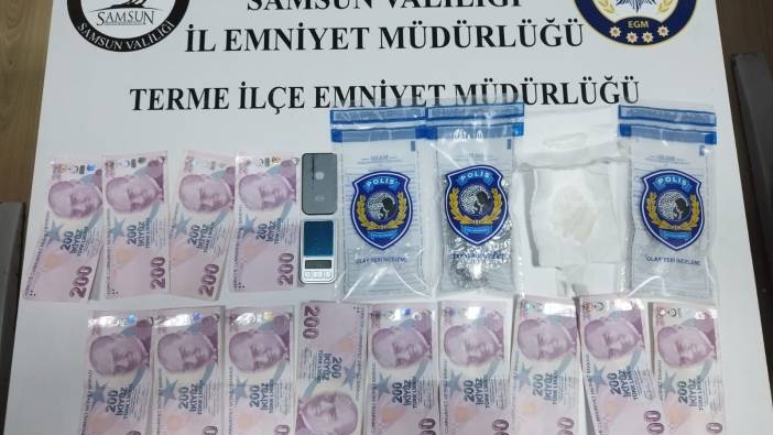 Samsun'da polis uygulaması! Uyuşturucu ve sahte para ele geçirildi