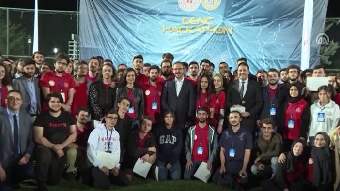 Gençler 30 saatlik "dijital maraton"da yarıştı