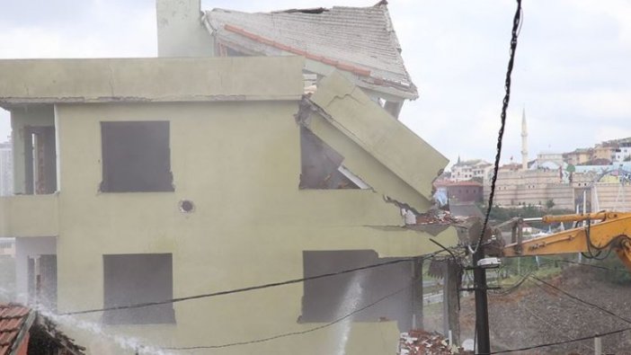 'Kentsel dönüşüm hasta etmesin'