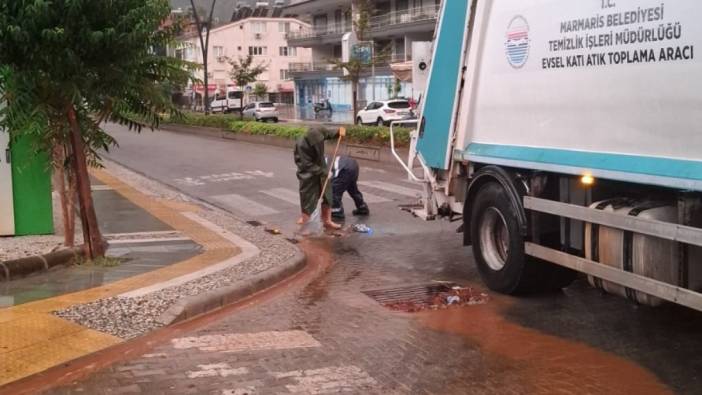 Muğla'da sağanak yağış etkili oldu