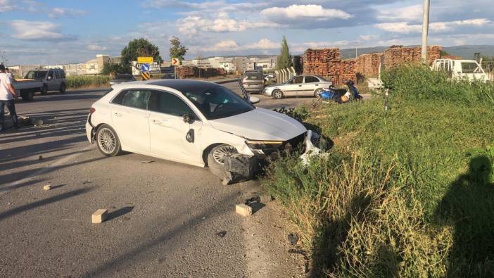 Bursa'da motosiklet ile otomobil çarpıştı: 1 ölü, 1 yaralı