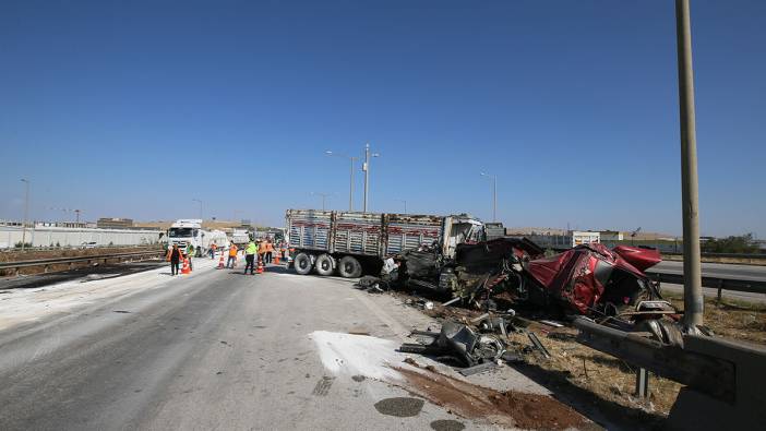 Gaziantep'te iki TIR çarpıştı: 1 YARALI