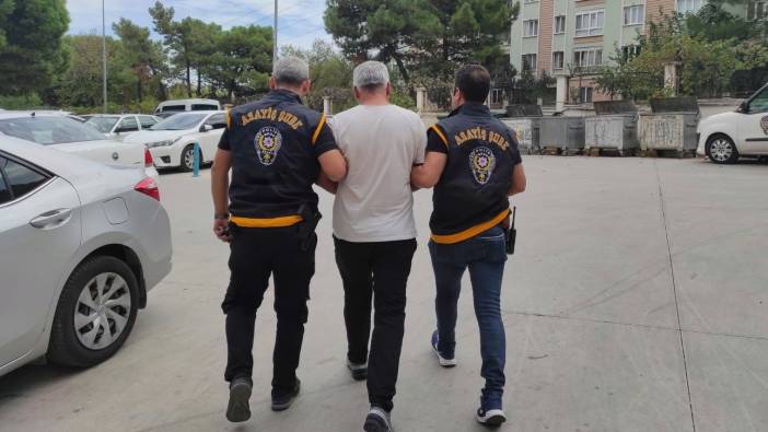 Manisa'da okul müdürüne velinin silahlı saldırısı güvenlik kamerasına yansıdı