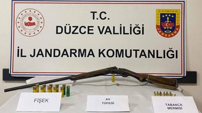 Düzce'de 17 tabanca ve 9 tüfek ele geçirildi