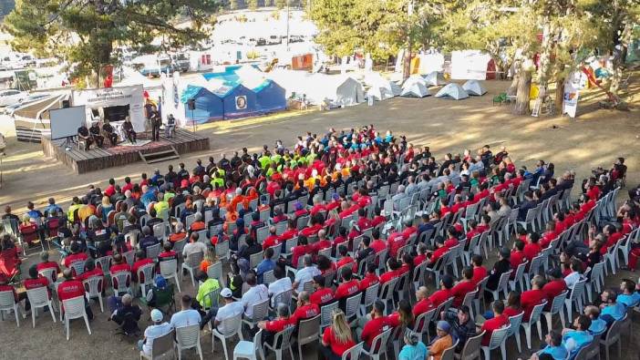 10 ilin 700 AFAD personeli Uludağ'da buluştu