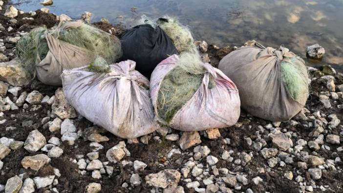 Kovada Gölü Milli Parkı'nda 5 takım uzatma ağı ele geçirildi