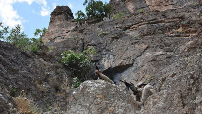 Irak'ın kuzeyi ve Yüksekova'da 10 terörist etkisiz hale getirildi