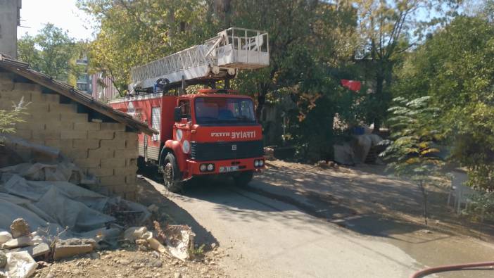 Kümeste bulunan güvercinler yanmaktan son anda kurtuldu