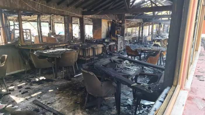 Restoran cayır cayır yandı; zarar gündüz ortaya çıktı