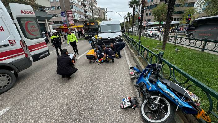 Osmangazi'de kamyonet ile motosiklet çarpıştı