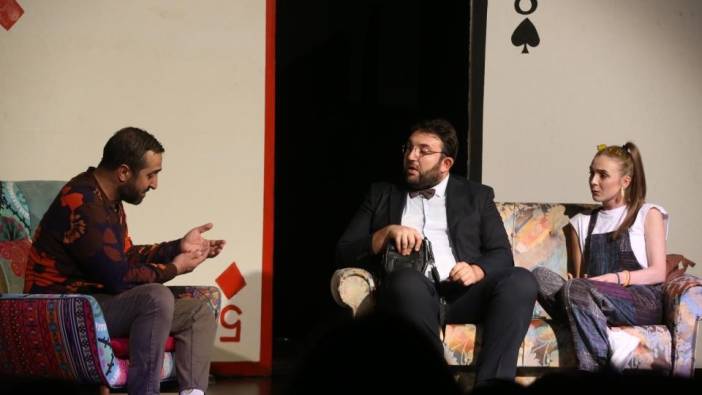 Denzli Merkezefendi Kent Tiyatrosu yeni oyunuyla sahneye çıkıyor