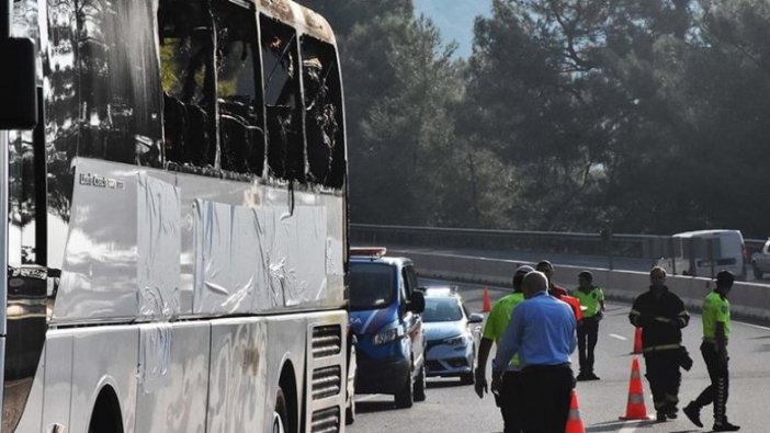 Muğla'da yolcu otobüsü yandı