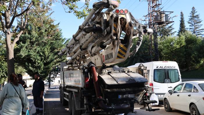 Elazığ'da beton pompa aracı yaşlı adamı hayattan kopardı