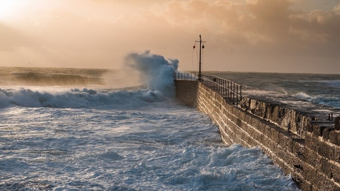 İkinci dalga geliyor!