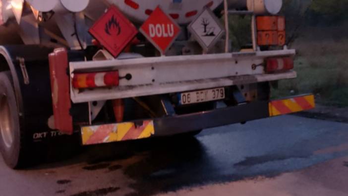 Demir yüklü kamyon tankere çarptı