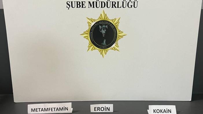 Yolcu otobüsünden inerken eroin ve kokain ile yakalanan şahıs tutuklandı