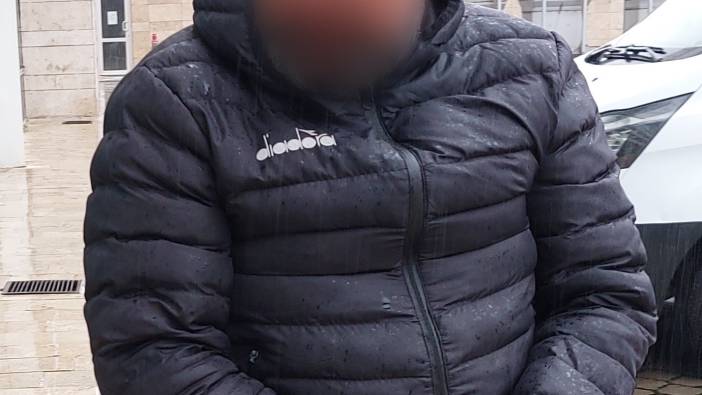 Oğlunu bıçakla yaralayanı bıçakladı