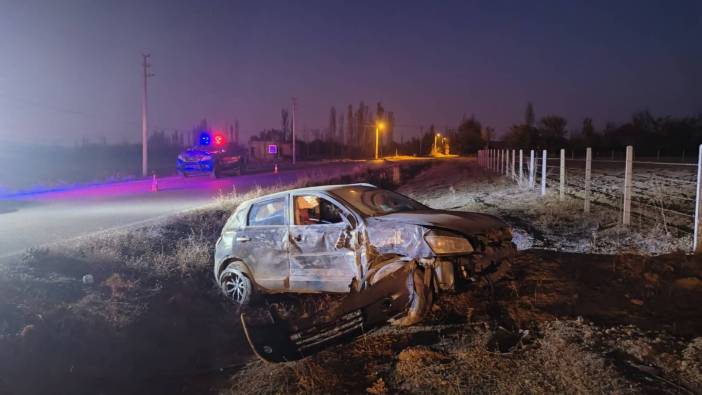 Otomobillerin hurdaya döndüğü kazada 4 kişi yaralandı