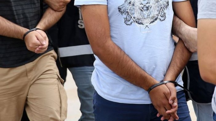 FETÖ'nün 'mahrem' astsubaylarına operasyon: 13 gözaltı