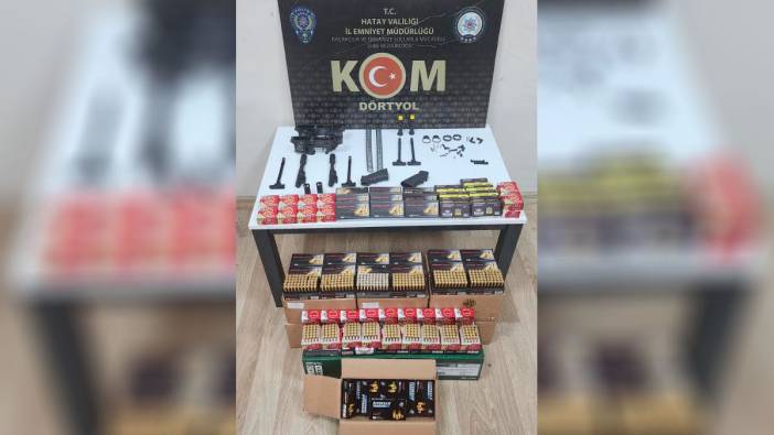 Hatay'da şüpheli kargodan cephanelik çıktı