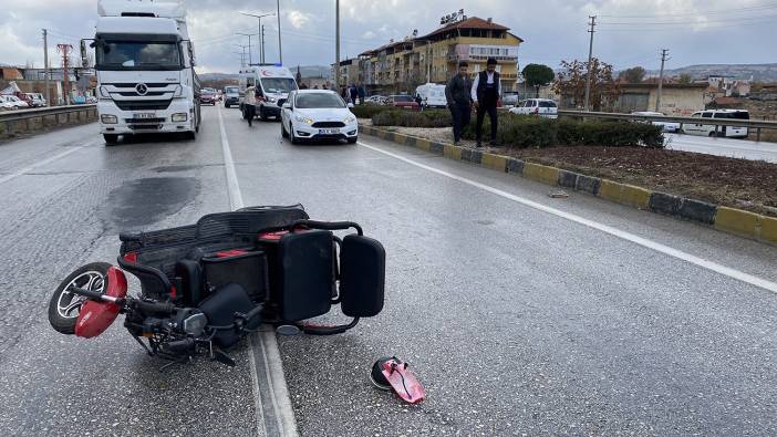 Manisa’da trafik kazası: Üç tekerlekli bisiklet sürücüsü ağır yaralı