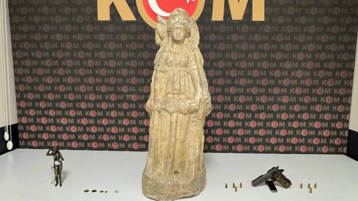 Polis tarafından ele geçirilen 4 başlı Hekate heykeli koruma altına alındı