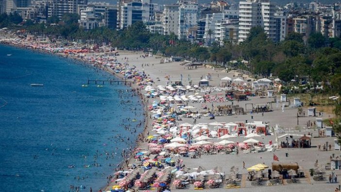 Antalya turizmde tüm yılların rekorunu kırdı