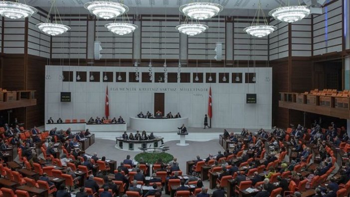 TBMM'de gündem Cumhurbaşkanlığı tezkeresi