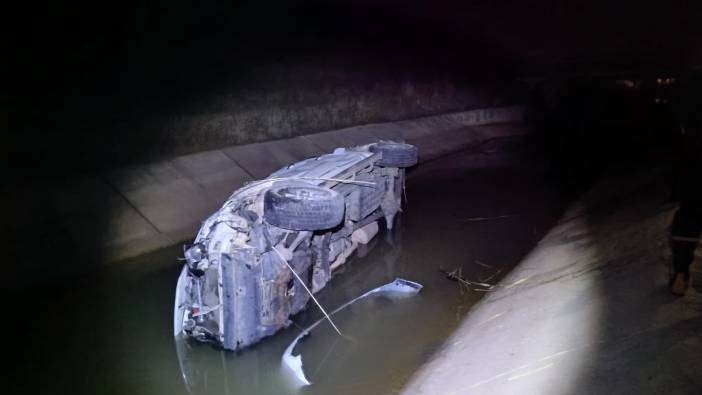 Diyarbakır’da feci kaza: Otomobil su kanalına düştü: 3 yaralı