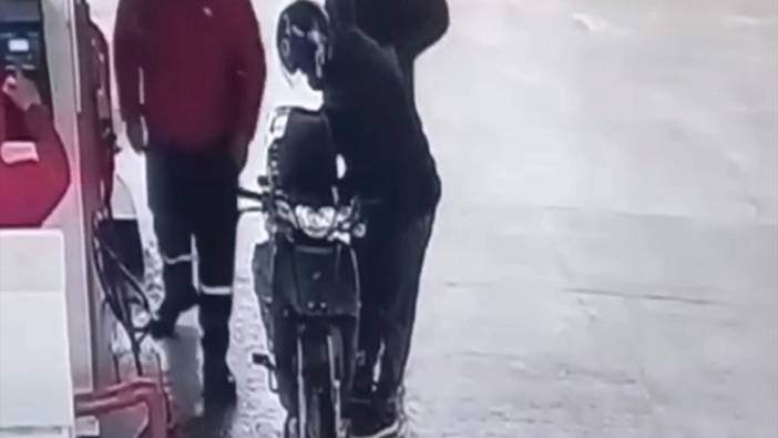 Bursa'da hırsız çaldığı kredi kartıyla 8 ayrı yerden alışveriş yaptı!