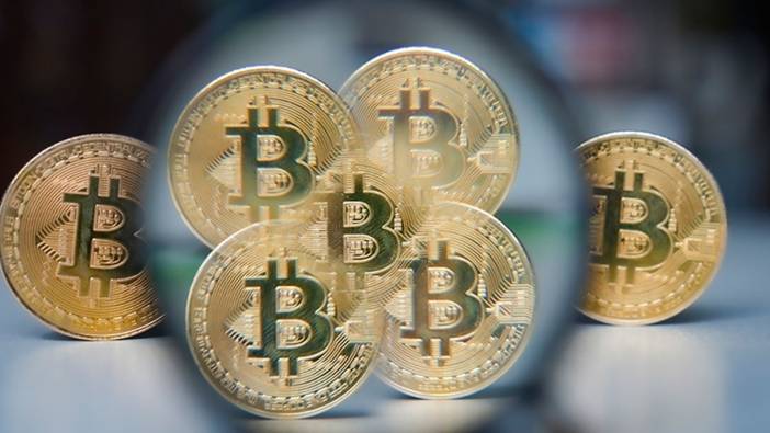 Bitcoin'den tarihi rekor! İlk defa 100 bin doları geçti