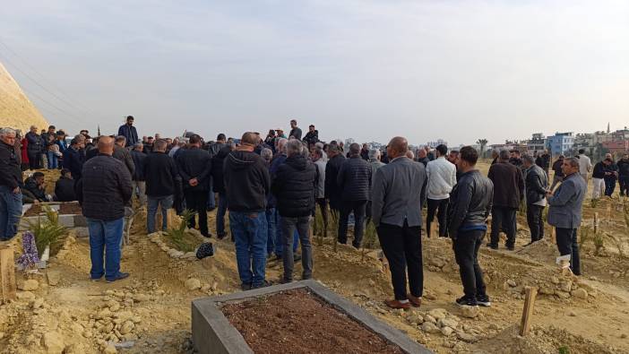 Mersin'de Babası tarafından öldürülen çocuk toprağa verildi