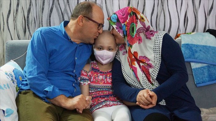 Lösemiyi 4 kez yenen Zeynep'in hedefi doktor olmak