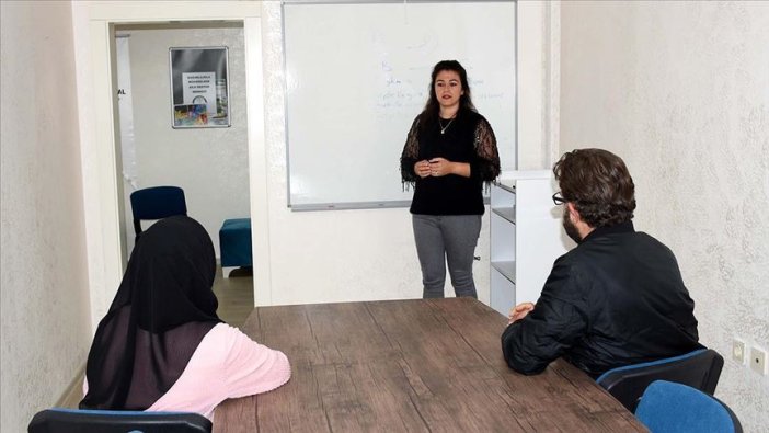 Madde bağımlılığı mücadelesi 'aileden' başlıyor