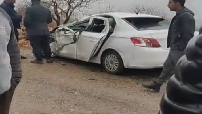 Gaziantep'te feci kaza! Otomobil ile halk otobüsü çarpıştı: 5 yaralı