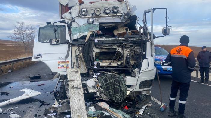 Konya'da 2 tır çarpıştı: Kazada 1 kişi yaralı