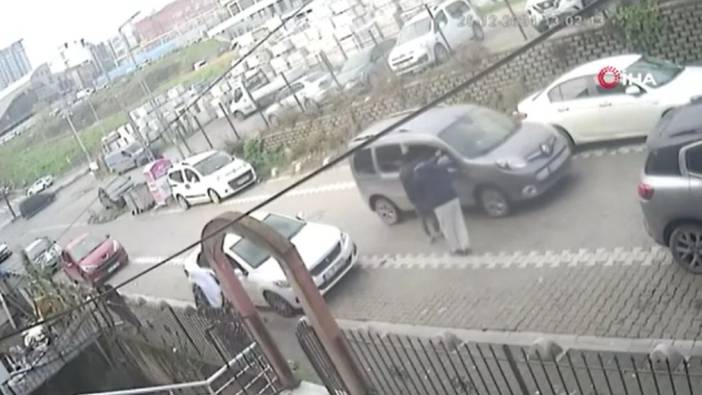 Esenyurt'ta silahlı saldırı! 21 yaşındaki genç husumetlileri tarafından vuruldu