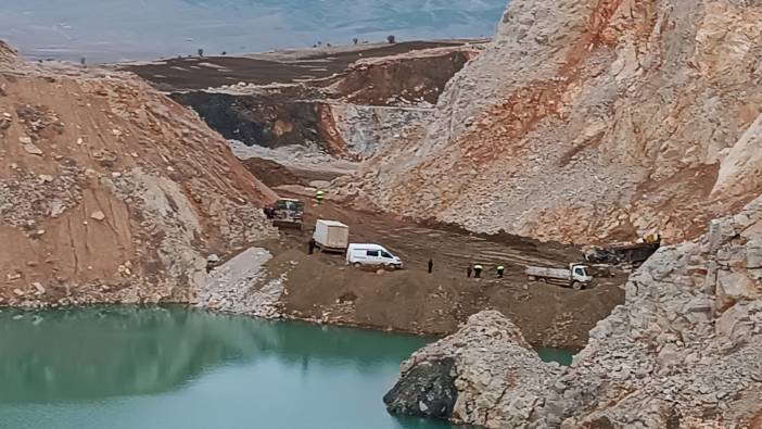 İş makinesinin altında kalan işçi feci şekilde can verdi