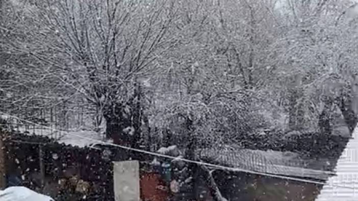 Sarayören beyaza büründü