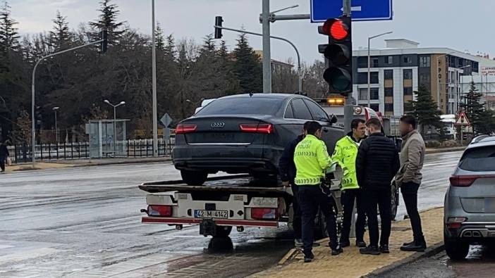 Jandarmanın dur ihtarına uymayarak kaçan plakasız otomobil polise yakalandı
